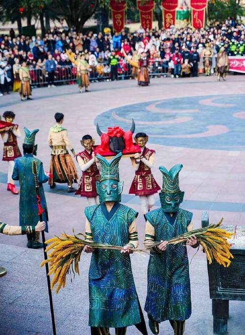 虎年文旅“开门红”！四川A级旅游景区接待游客超2143万，实现门票收入2.1亿元